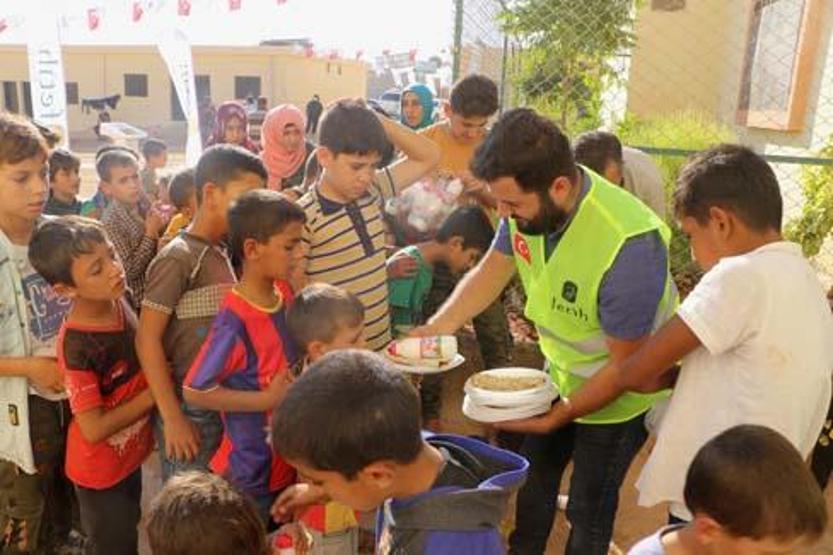 Suriyede yetim aileleri için 200 konutluk yaşam Merkezi açıldı