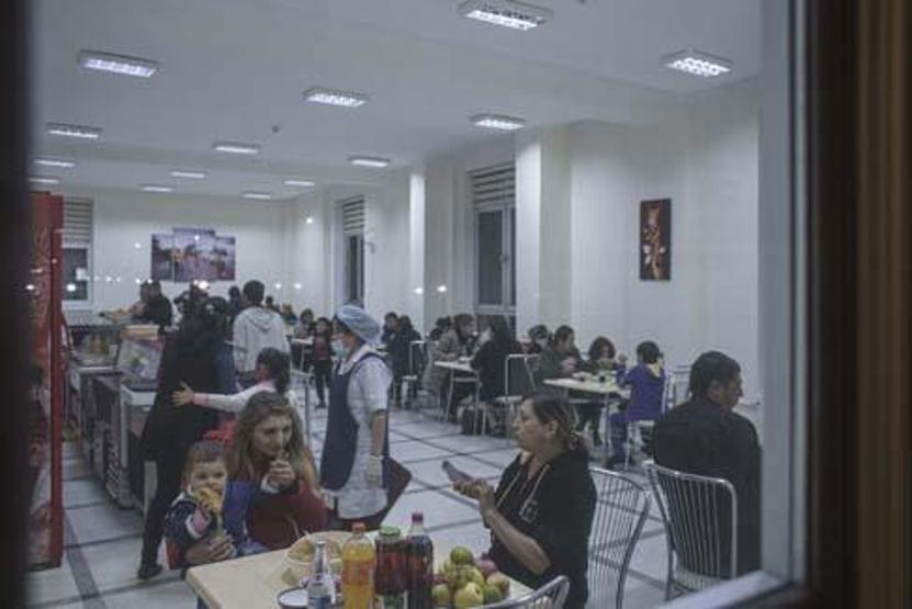 Ermenistan saldırısında evlerini kaybeden aileler konuştu