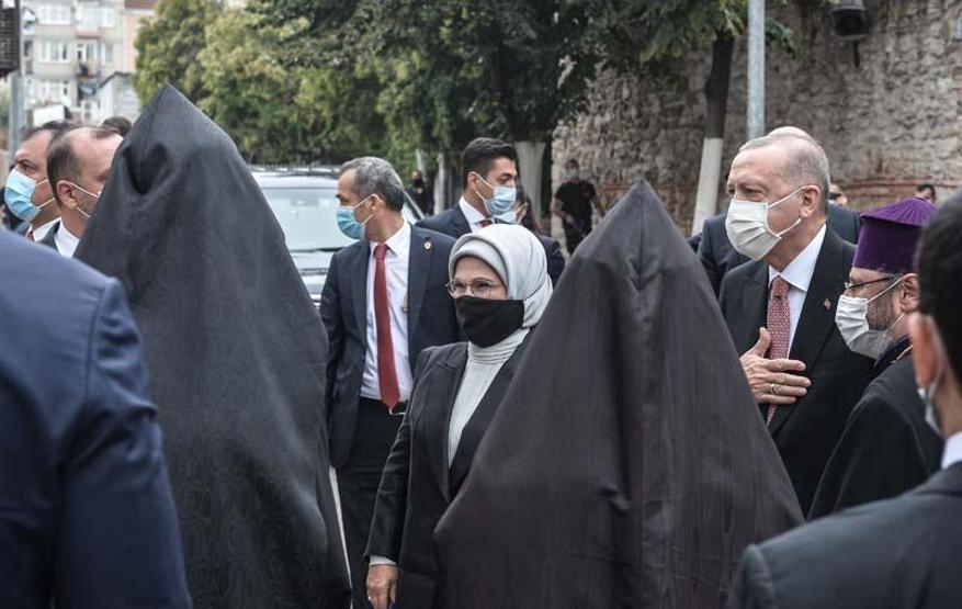 Markar Esayan son yolculuğuna uğurlandı