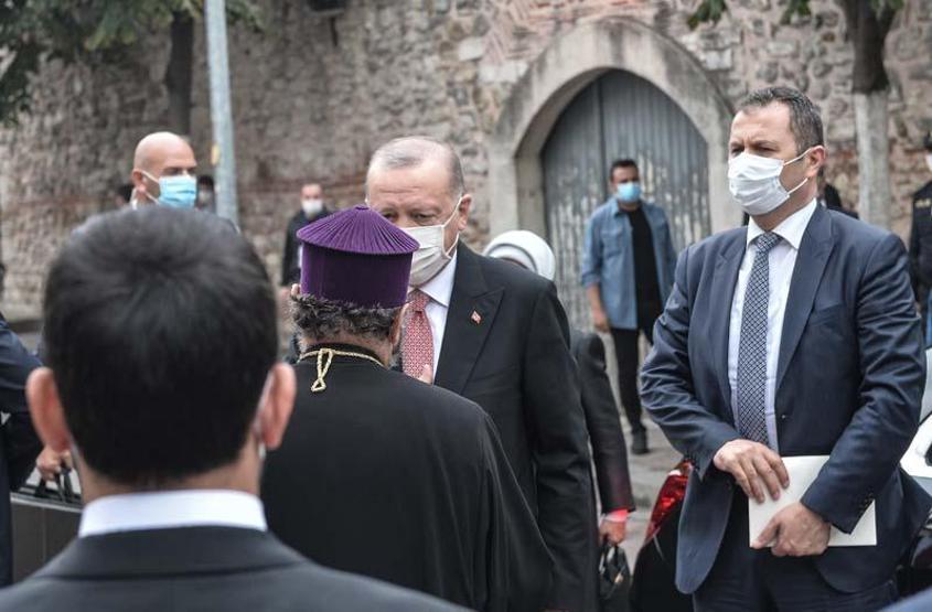Markar Esayan son yolculuğuna uğurlandı