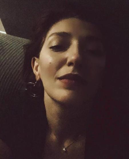 Suzan Kardeş’in kızı Begüm Kardeş gündem oldu