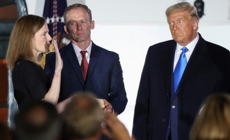 Seçim öncesi flaş gelişme: ABD Senatosu Trumpın Yüksek Mahkeme adayı Barrettı onayladı