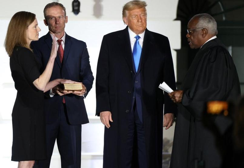 Seçim öncesi flaş gelişme: ABD Senatosu Trumpın Yüksek Mahkeme adayı Barrettı onayladı