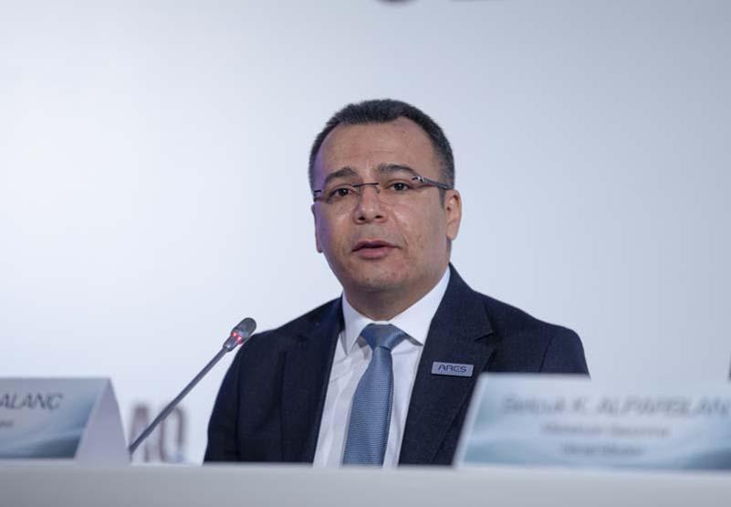 Türkiyenin ilk silahlı insansız deniz aracı tanıtıldı