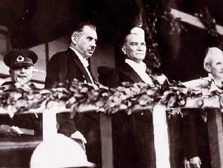 Atatürkün katıldığı 29 Ekim kutlamalarından fotoğraflar