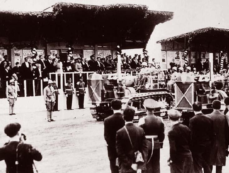 Atatürkün katıldığı 29 Ekim kutlamalarından fotoğraflar
