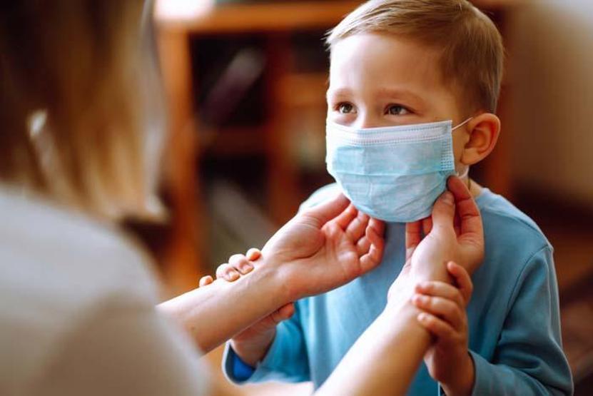 Maske kullanımı yeni bir cilt hastalığı oluşturdu; maskne