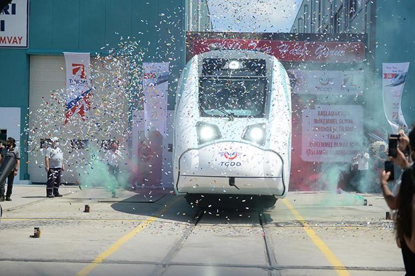 Milli trenlerin üretiminde geri sayım başladı