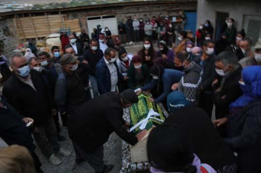 Depremde yaşamını yitiren TEOG birincisi Arda, Tuncelide toprağa verildi