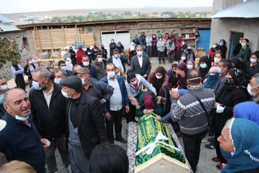 Depremde yaşamını yitiren TEOG birincisi Arda, Tuncelide toprağa verildi