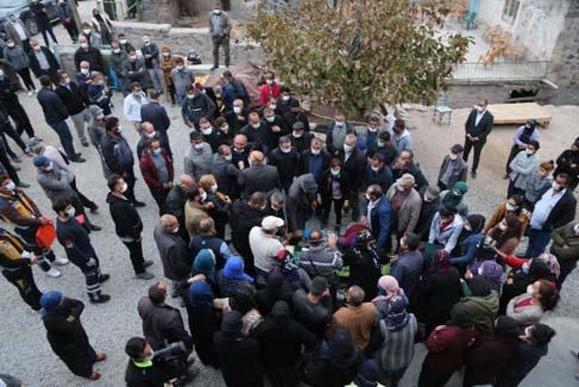 Depremde yaşamını yitiren TEOG birincisi Arda, Tuncelide toprağa verildi