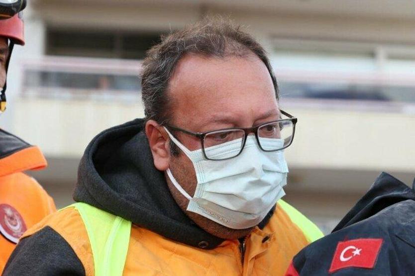 Hastaneden taburcu oluşu eleştirilen Ayda’nın babasından tepkilere yanıt: Pes