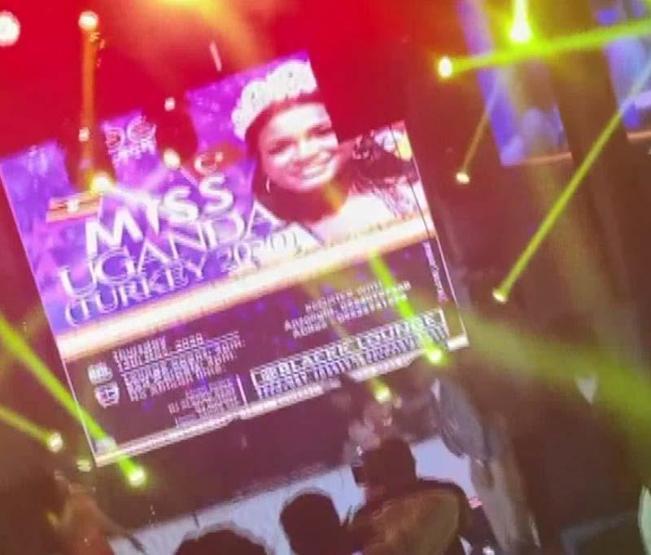 Esenyurtta gece kulübünde Miss Uganda güzellik yarışması
