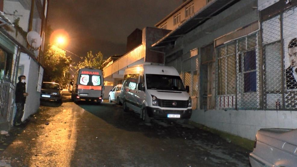 Eğlence mekanına koronavirüs baskını: Kaçan 2 kişi merdivenden düşerek yaralandı