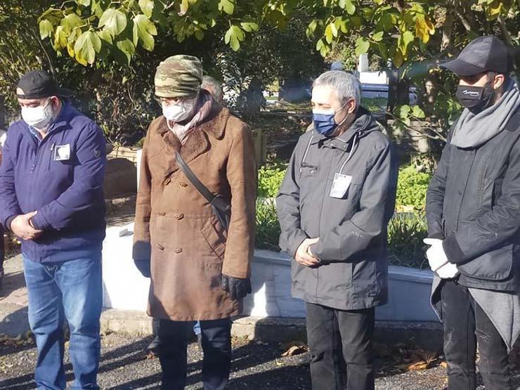Usta oyuncu Devrim Parscan son yolculuğuna uğurlandı Krallar gibi gitti