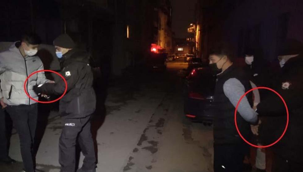 DHA muhabirine çirkin saldırı... Kısıtlamayı ihlal eden boksör, gazetecinin burnunu kırdı