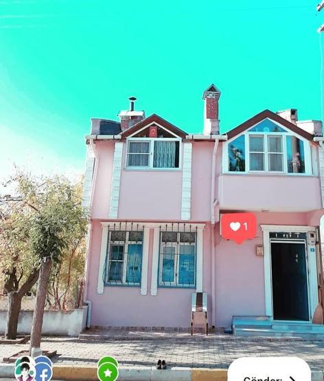 VJ Bülentin anne acısı: 50 yaşında öksüz ve yetim kaldım