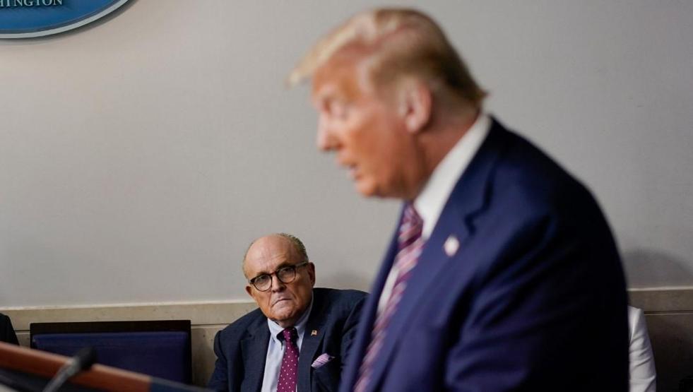 Trump’ın avukatı Rudy Giuliani koronavirüse yakalandı