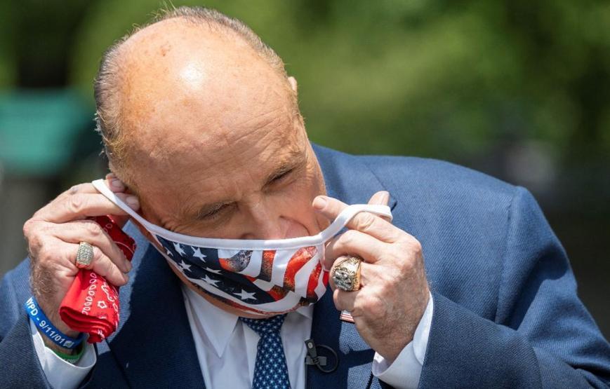 Trump’ın avukatı Rudy Giuliani koronavirüse yakalandı