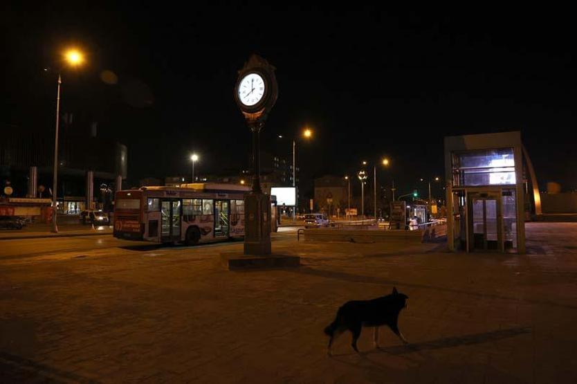 Son dakika haberi... 56 saat sürecek hafta sonu sokağa çıkma kısıtlaması İşte tüm merak edilenler