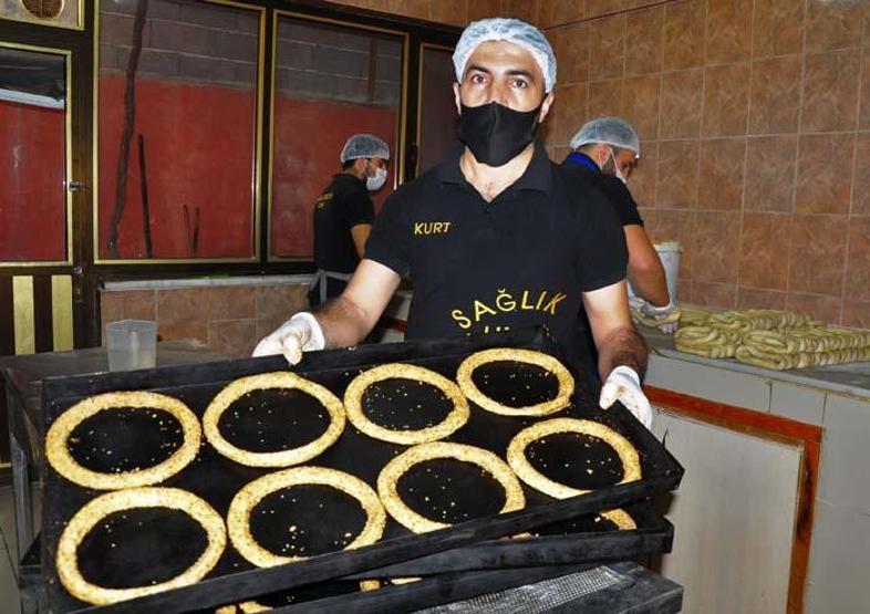 4 yıldır üretiyor Tahinli simidin tescilini aldı, şimdi taleplere yetişemiyor