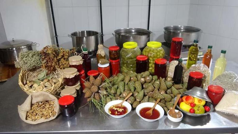 Kızına şifa olsun diye yaptı, gelir kapısı oldu Şimdi taleplere yetişemiyor