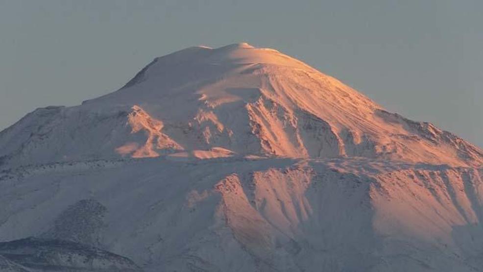 Ağrı Dağı görüntüsü ile hayran bıraktı