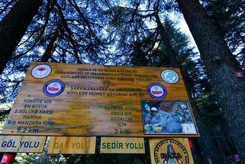 Türkiye’nin yerleşim yeri bulunan tek göl adası