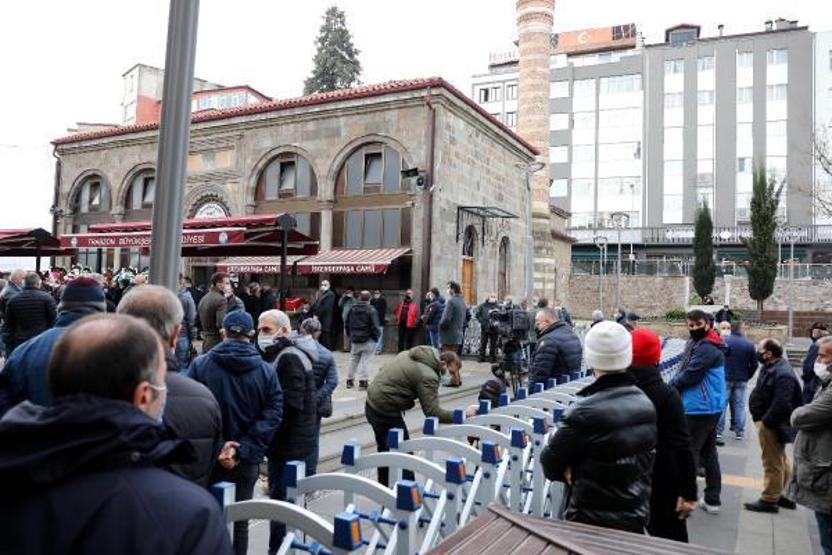 Son dakika... Özkan Sümer son yolculuğuna uğurlandı