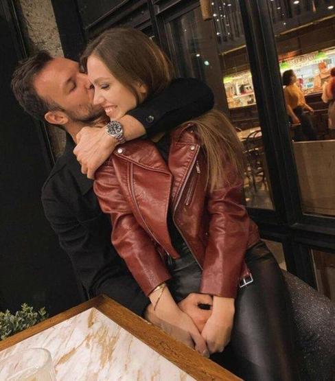 Duygu Özaslan, Can Maxim Mutafla tanışma hikayelerini anlattı