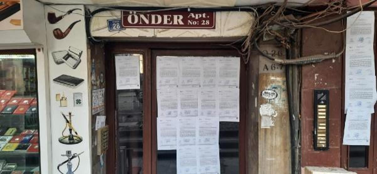 İzmitte Pisa kulesine benzeyen binalar yıkılacak