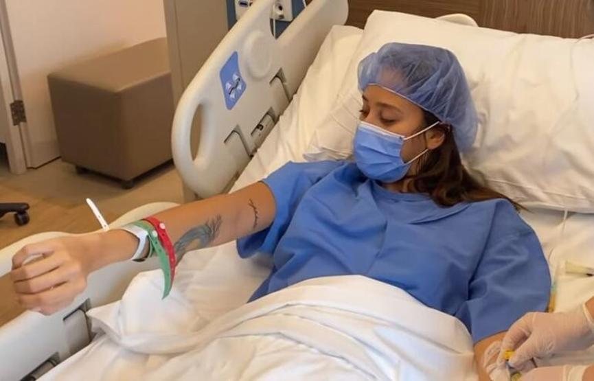 Hamdi Alkanın kızı Zeynep Alkan ameliyat videosunu paylaştı