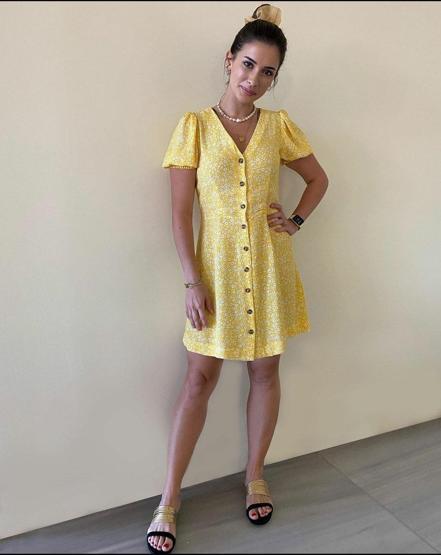 Buse Terim kilo vermeye karar verdiği fotoğrafını paylaştı
