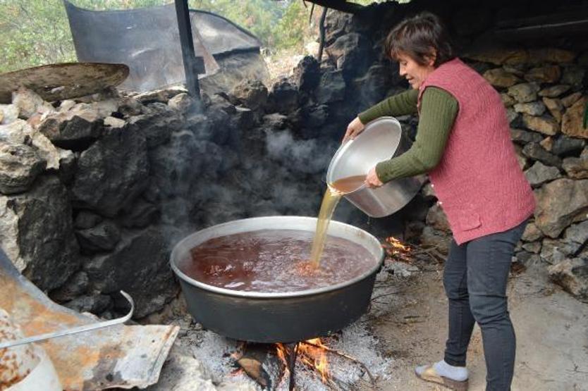 Bir kaşığında bile sayısız faydası var Koronavirüsten korunmak için talep patladı
