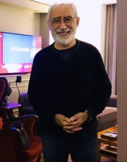 Şener Şenin yeni imajı dikkat çekti