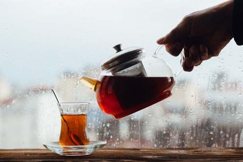 Çay şekerli mi içilir, şekersiz mi tartışmasına Erzurumdan yöresel cevap