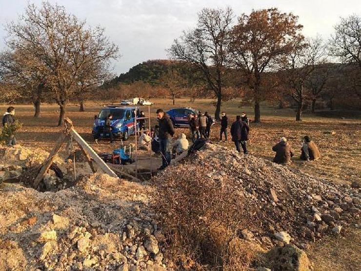 Eskişehirde kaçak kazı yapanlara suçüstü