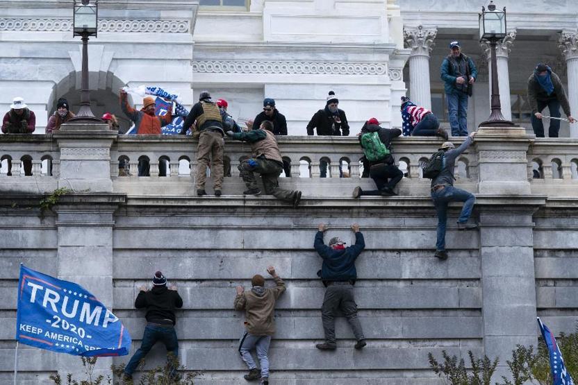 ABD’de Kongre binasına zorla girenlerden 68 kişi gözaltına alındı