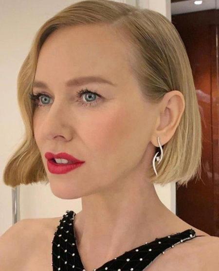 Naomi Watts güzellik sırlarını takipçilerine anlattı