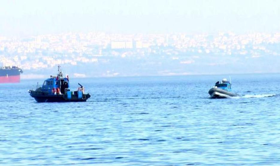 Denizde kaybolan genci arama çalışmaları devam ediyor