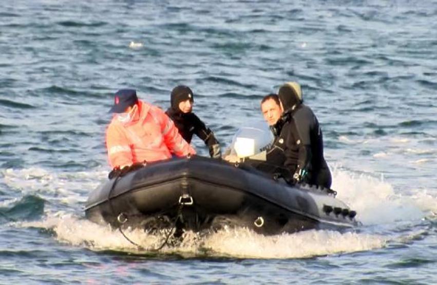 Denizde kaybolan genci arama çalışmaları devam ediyor