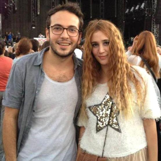 Zeynep Koçak sosyal medyadan sildi Aşk arkadaşlığı bitirdi