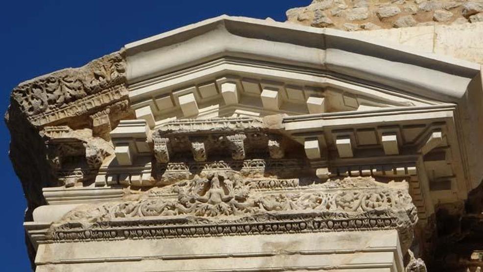Efesin 5 katı büyüklüğünde: Anavarza Antik Kenti