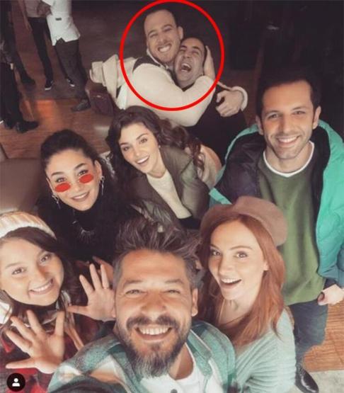 Kerem Bürsin çekti Hande Erçel poz verdi Annesinin yorumu olay oldu