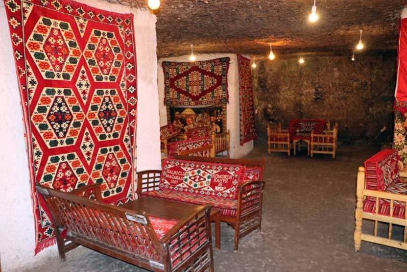 Doğal ısısı değişmeyen 500 yıllık mağara ilgi çekiyor