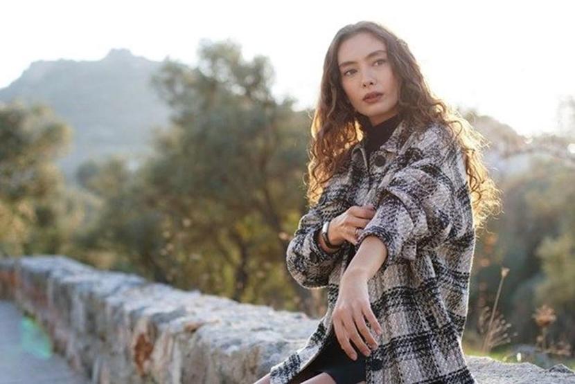 Neslihan Atagülden hayranlarını üzen açıklama: Diziden ayrılıyor