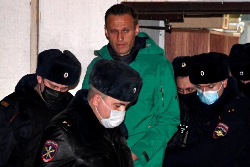 Rusyaya dönüşte gözaltına alınan Navalnyden destekçilerine sokağa çıkın çağrısı