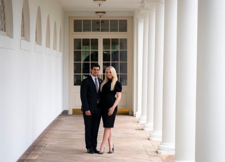 Trump’ın Beyaz Saray’daki son gününde kızı Tiffany nişanlandı