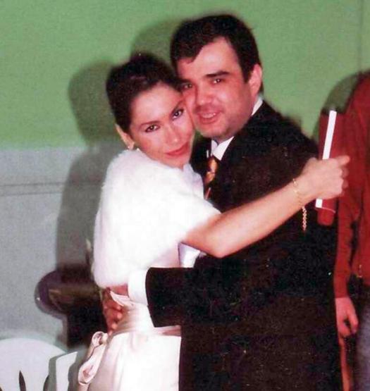 Sezer İnanoğlu kızının velayetini almak için mahkemeye başvurdu