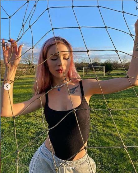 Feride Hilal Akının şaşırtan değişimi